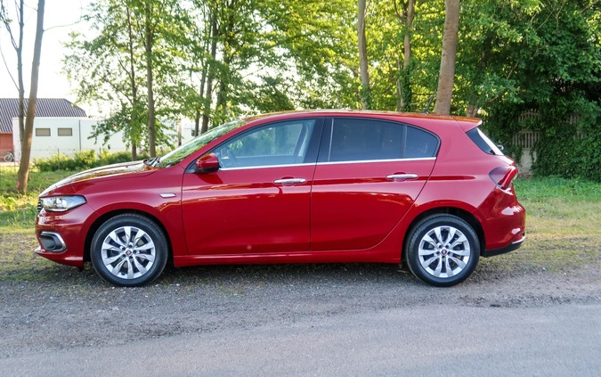 Fiat Tipo cena 47500 przebieg: 134887, rok produkcji 2018 z Myszyniec małe 781